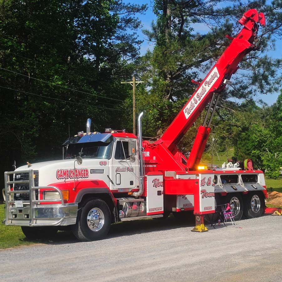 North and South Towing LLC Rotator Heavy Duty Wrecker Cleveland Tennessee
